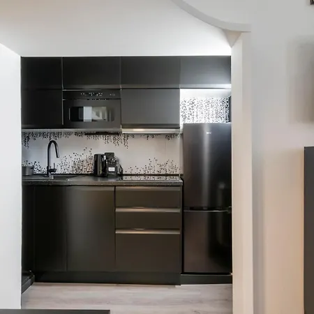 Apartman I-host - Pavia 10