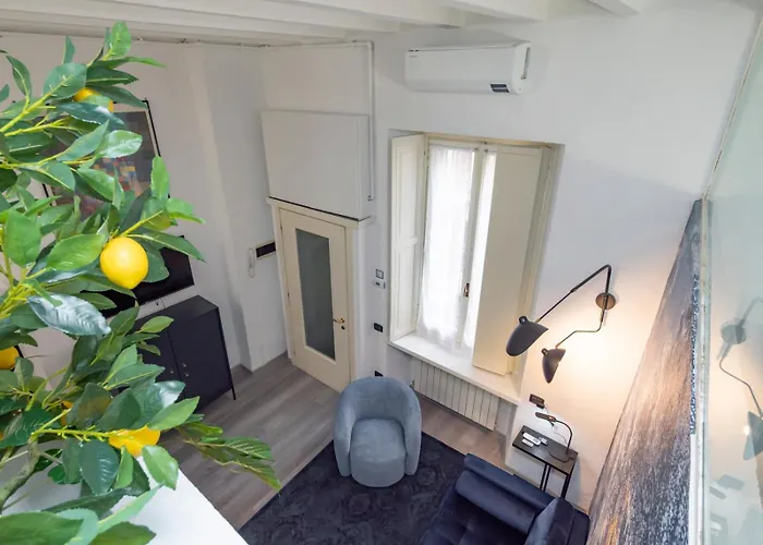 Διαμέρισμα I-host - Pavia 10 *